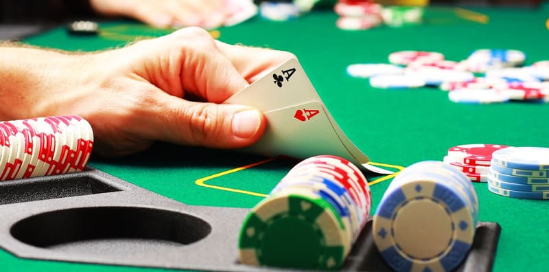 Game bài poker chắc chắn sẽ không làm bạn thất vọng